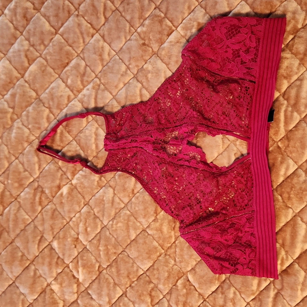 Victoria's Secret Lace Halter Bra